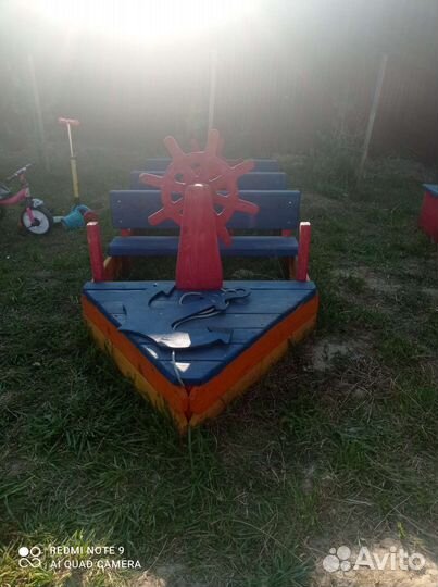 Детская площадка из дерева