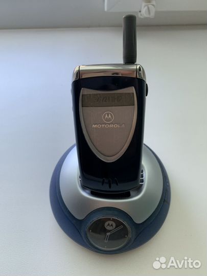Motorola v60i кредл