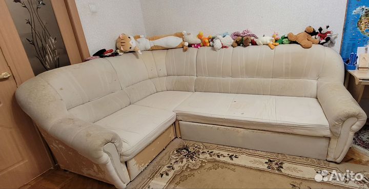 Угловой диван