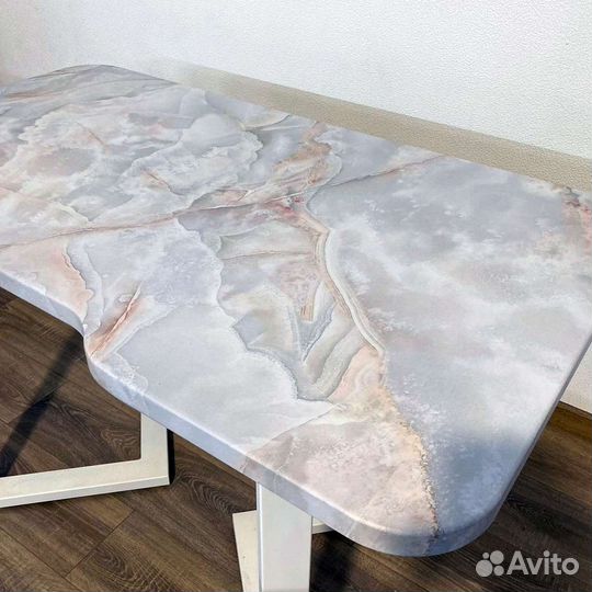 Письменный стол. Компьютерный стол