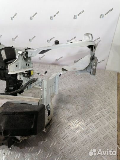 Телевизор Toyota Sai AZK10