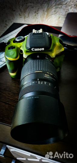 Зеркальный фотоаппарат canon