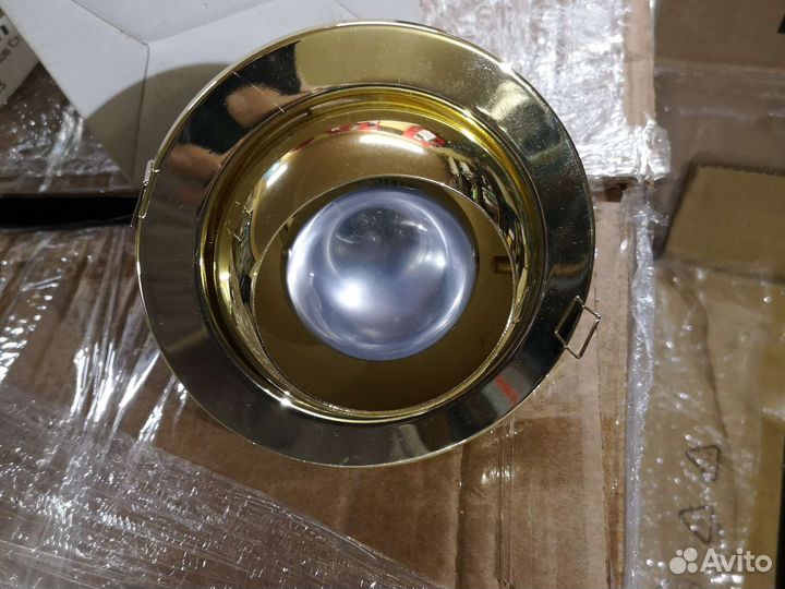 Светильник потолочный