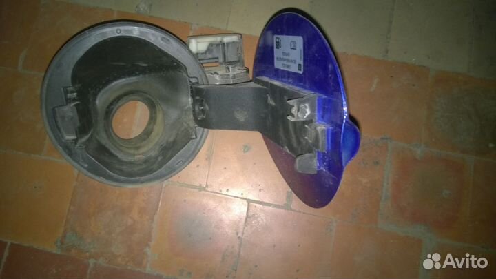 Chevrolet Aveo/Шевроле Авео T300 лючок бензобака в