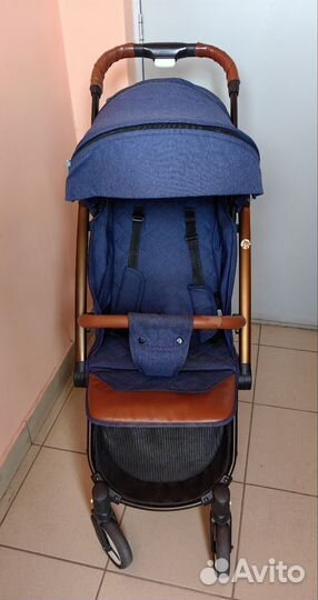 Коляска прогулочная