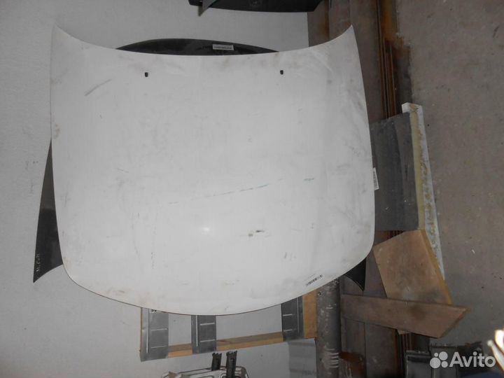 Капот Mitsubishi Galant