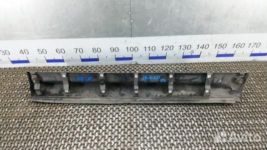 Молдинг двери передней левой land rover range rove