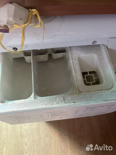 Стиральная машина indesit WIU 81 узкая