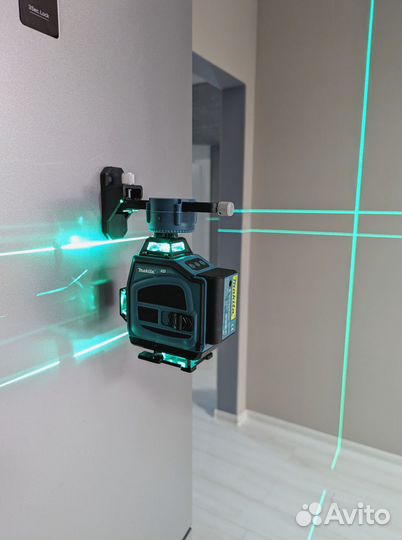 Лазерный уровень makita 16 лучей. 360 градусов