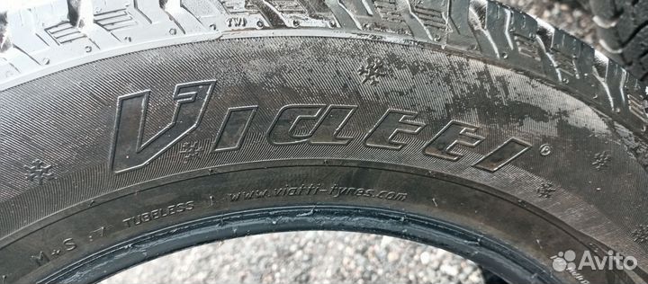 Viatti Bosco S/T V-526 255/60 R17 99T