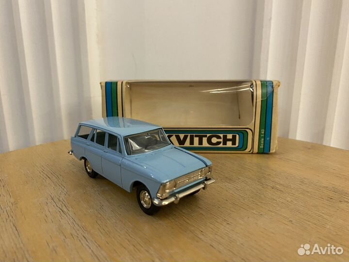 Модель 1:43 Москвич 426