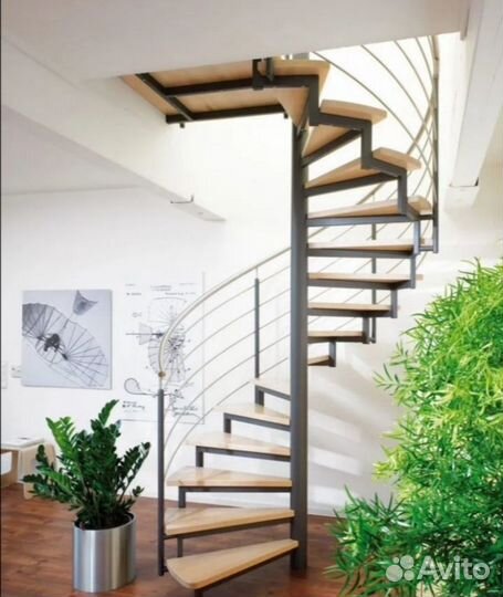 Лестница на металлокаркасе.Монокосоур