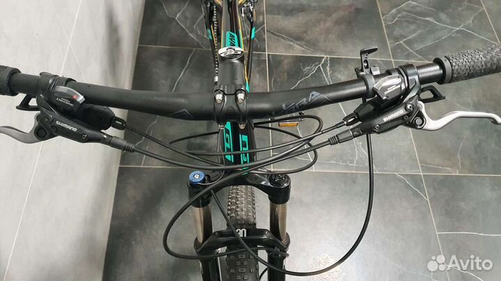 Велосипед GT avalanche expert 27.5 M