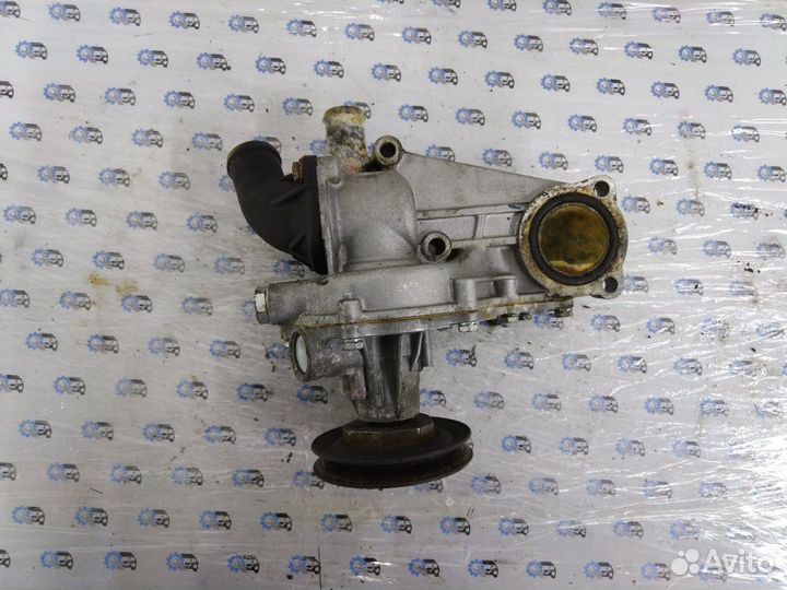 Насос водяной Audi A4 B5 седан ADR 1996