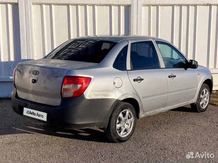 LADA Granta 1.6 МТ, 2012, 220 000 км