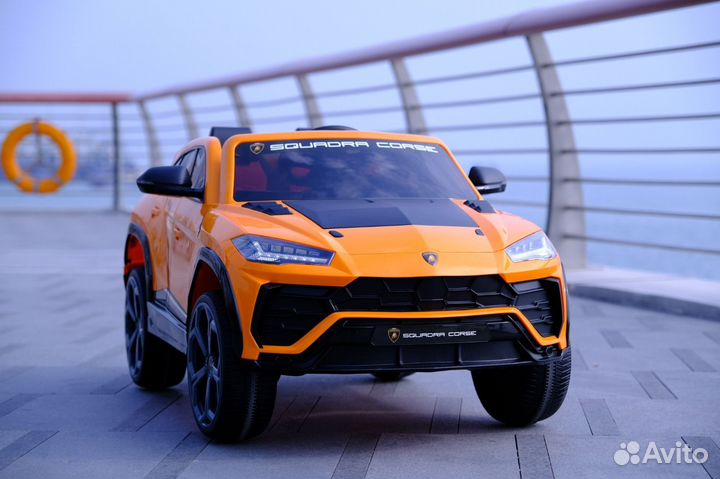 Электромобиль Lamborghini urus