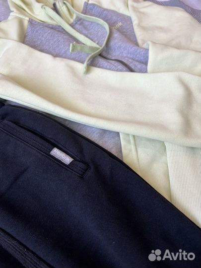 Спортивный костюм reebok женский