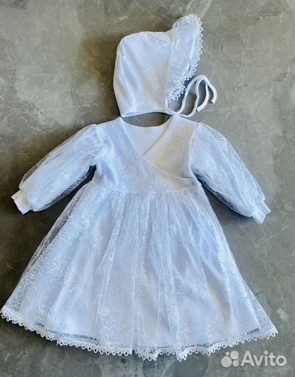 Комплект для девочки платье и чепчик