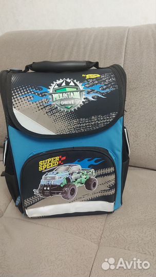 Рюкзак школьный, ранец