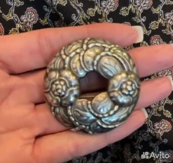 Брошь серебро