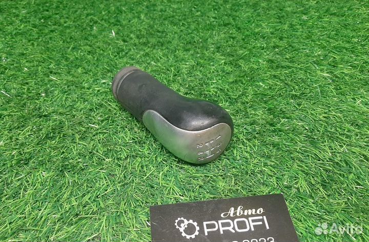 В наличии: рукоять кулисы на Ford Fusion 1