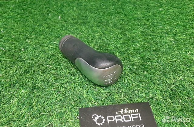 В наличии: рукоять кулисы на Ford Fusion 1