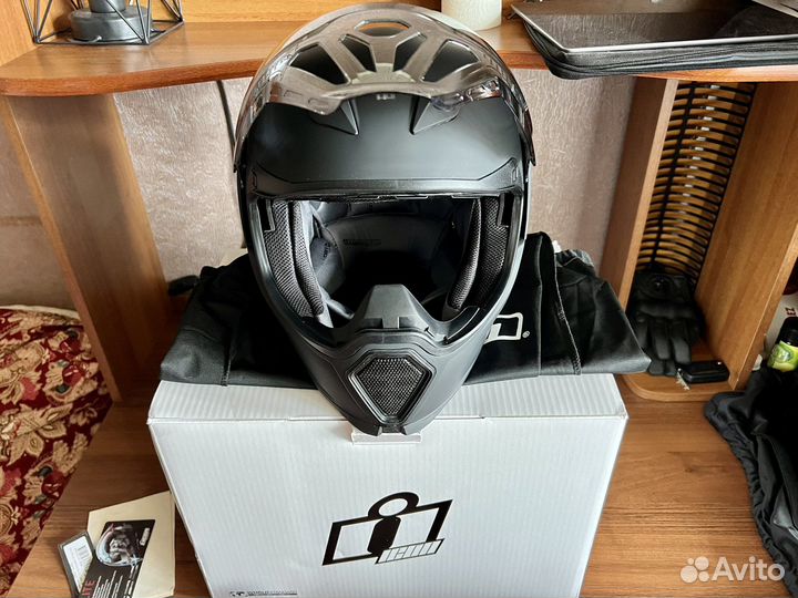 Мотошлем icon airflite peace keeper