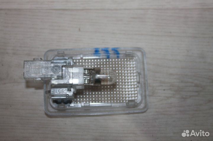 Плафон Ford Focus 2