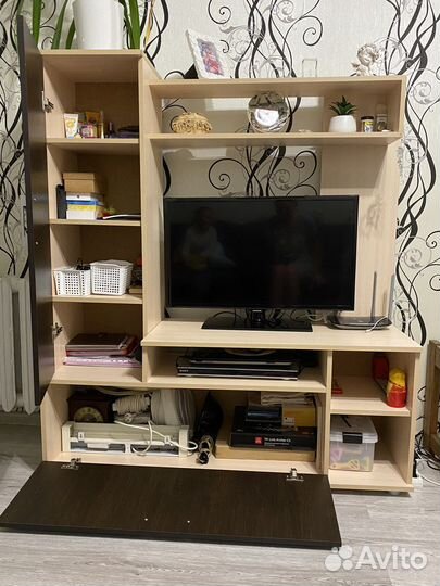 Тумба под тв и шкаф-пенал