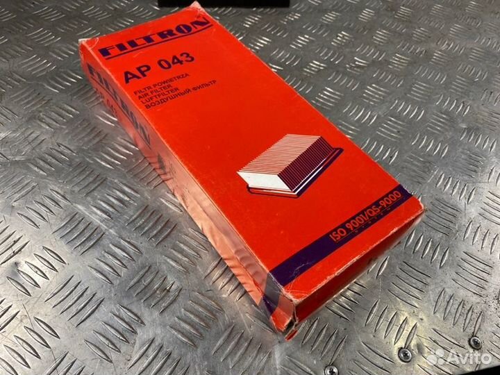 Фильтр воздушный двигателя Filtron Ap043