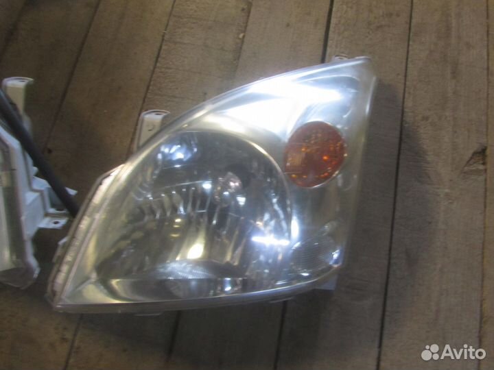 Фара левая правая Toyota Land Cruiser Prado 120