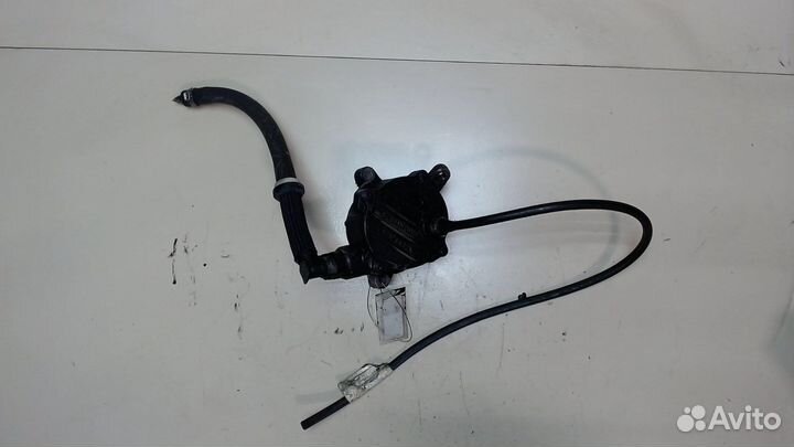 Насос вакуумный Volvo XC90, 2007