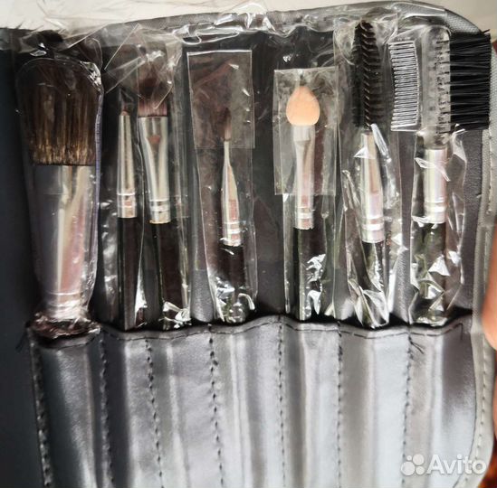 Набор кистей для макияжа