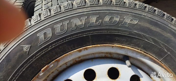 Зимние шины 215 65 16