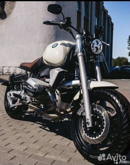Bmw r1100 cafe racer