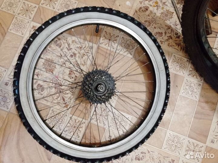 Колесо взборе 20