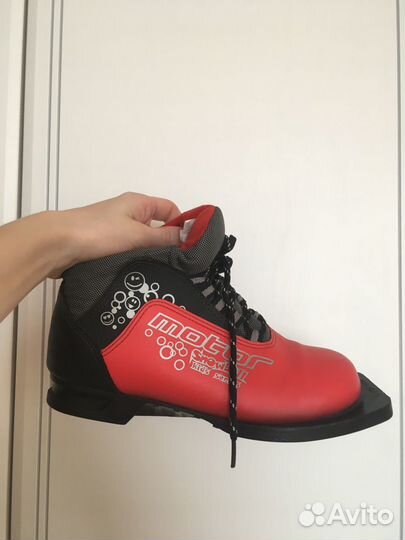 Лыжные ботинки 36 размер