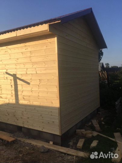 Бригада строителей