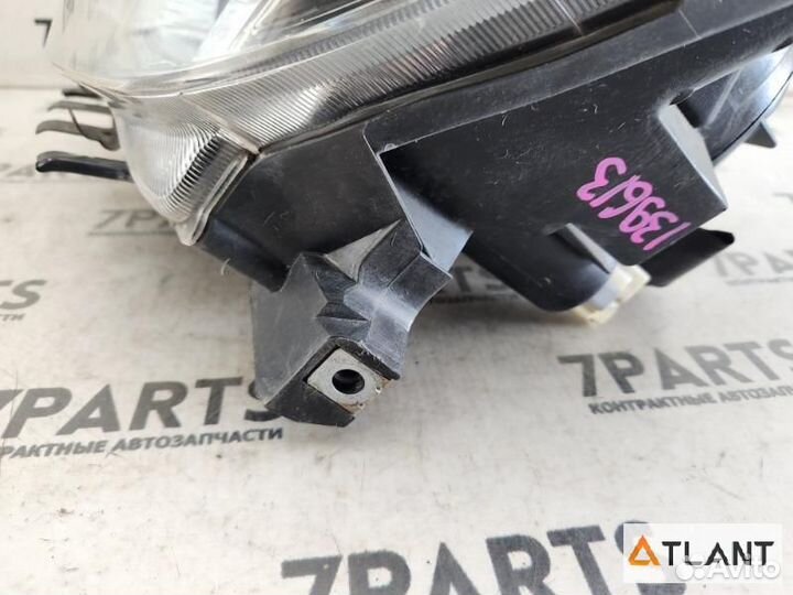 Фара передняя левая toyota prius