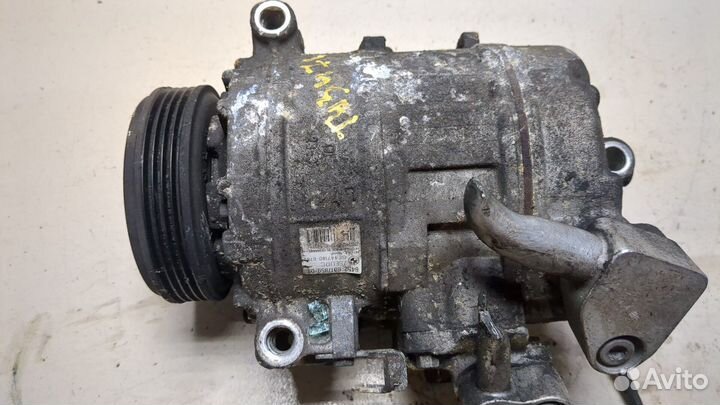 Компрессор кондиционера BMW 5 E60, 2004