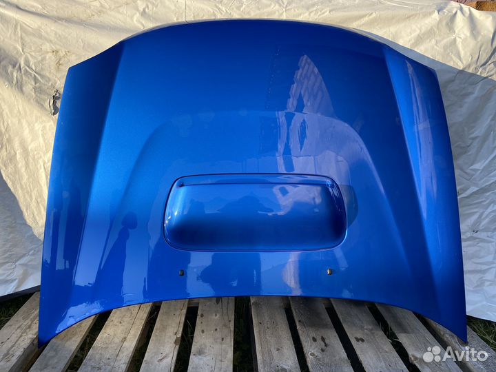 Капот Subaru Impreza WRX Лупатка 2000-2002