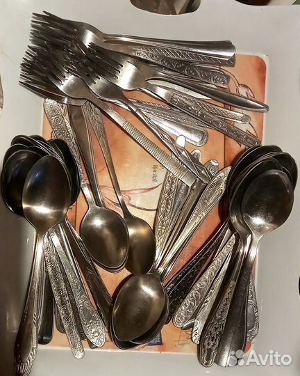 Столовые приборы