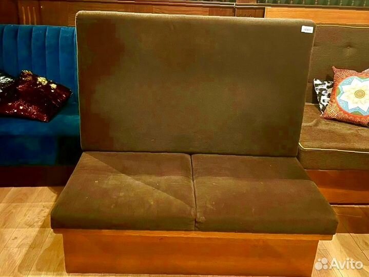 Диван серый без подлокотников