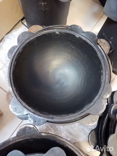 Казан чугунный узбекский