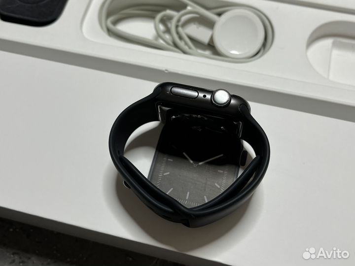 Часы Apple Watch 5 40 mm 83 акб