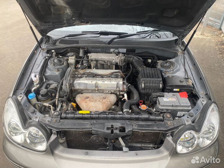 Hyundai Sonata 2.0 AT, 2004, 199 900 км