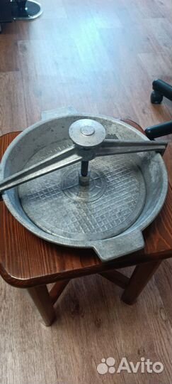 Чугунная сковорода СССР цыплята табака