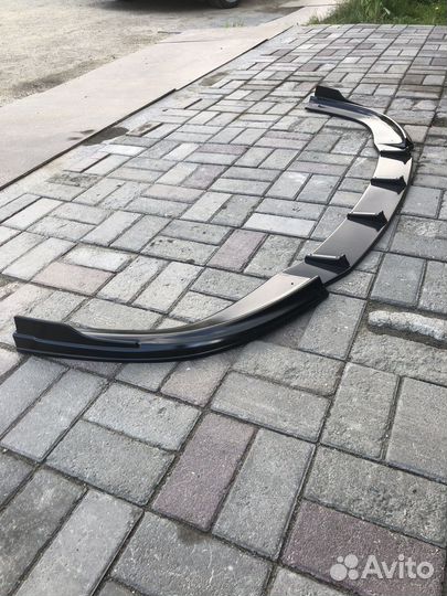 Губа лансер 10