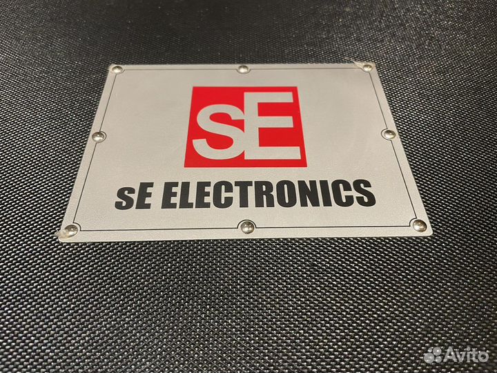 Микрофон SE Electronics Z5600 a II