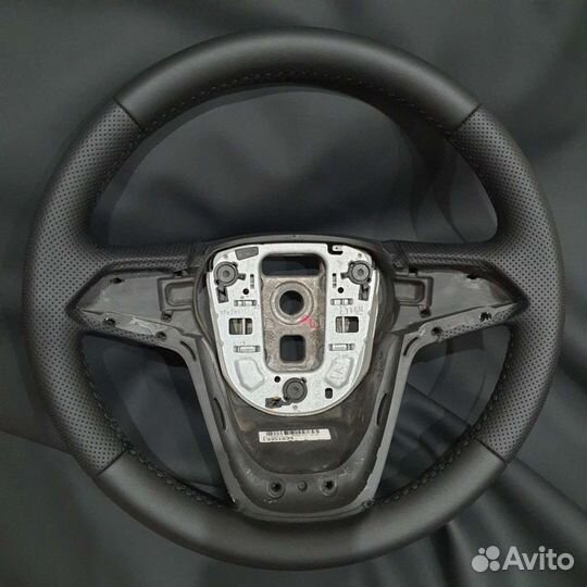 Руль Opel Astra j GTC